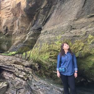 Meet your Posher, Jennifer